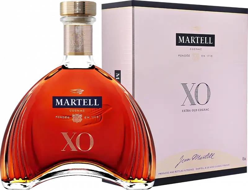 Коньяк Martell XO Extra Old, gift box, 0.7 л