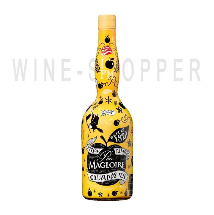 Кальвадос Calvados Pere Magloire FINE VS sleeve 0.7 л