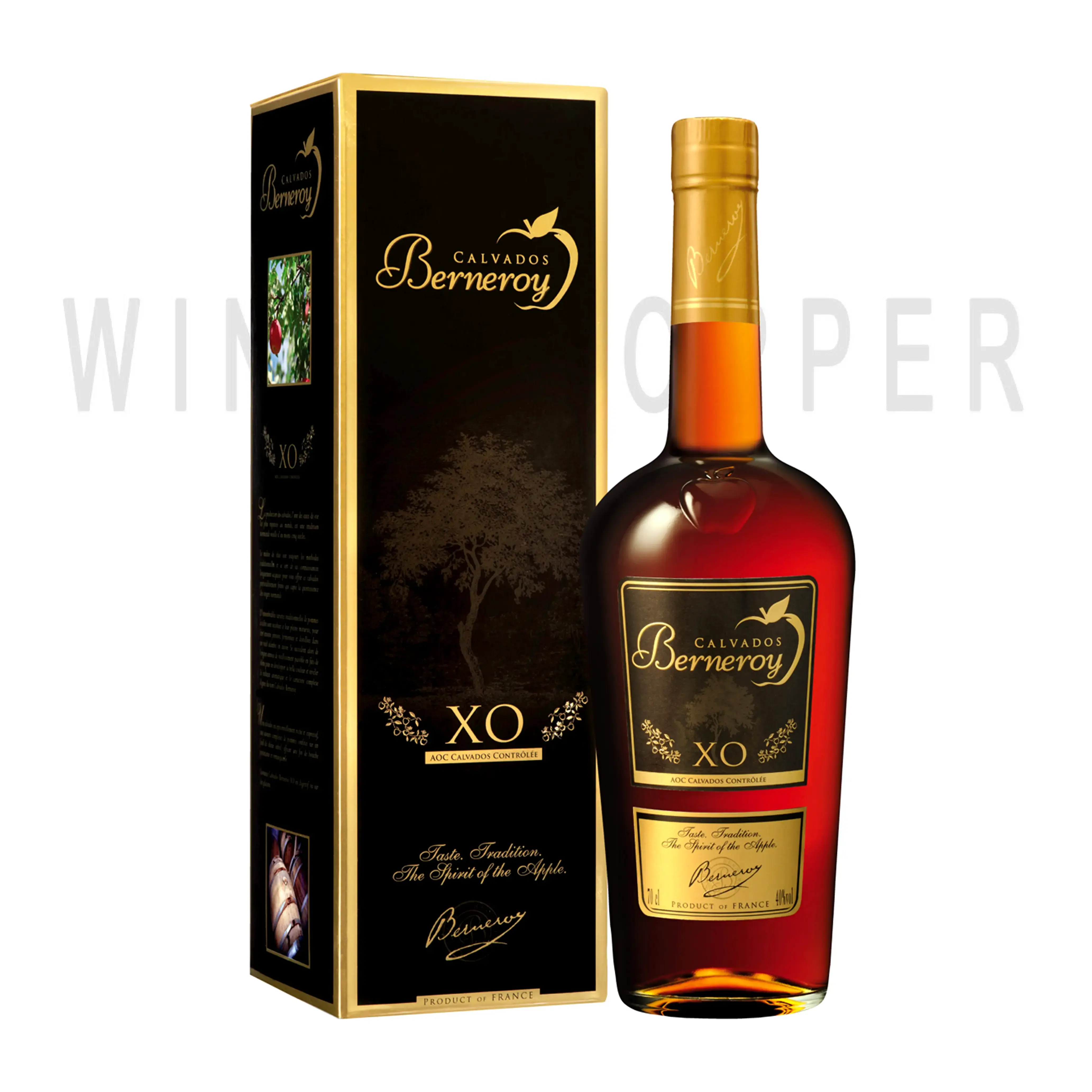 Кальвадос Berneroy X.O. gift-box 0.7 л