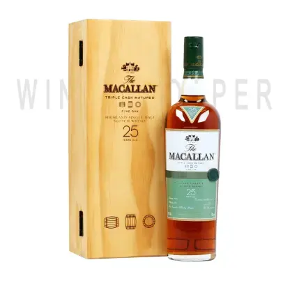 Виски Macallan Triple Cask Fine Oak 25 years old, gift box 0.7 л