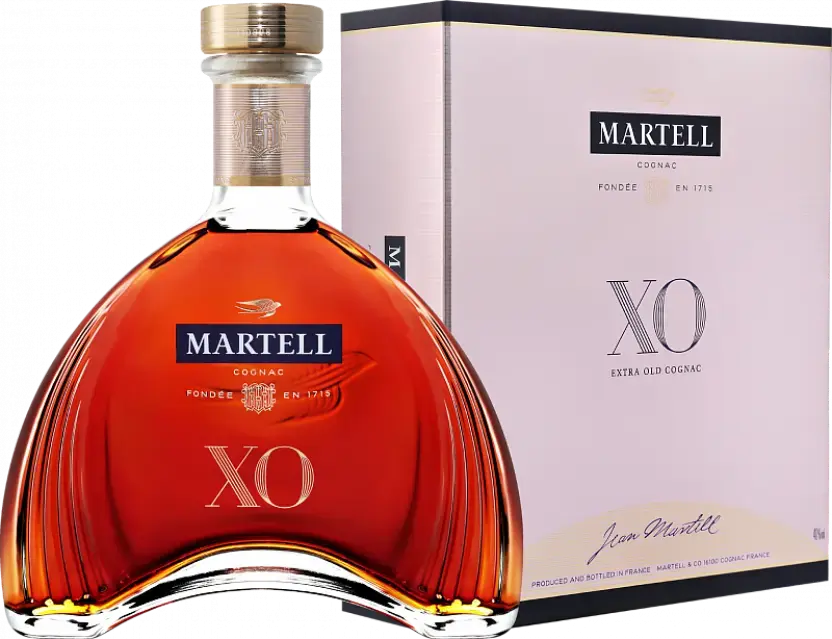 Коньяк Martell XO Extra Old, gift box, 0.7 л
