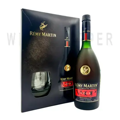 Коньяк Remy Martin VSOP gift box+ 1 glass 0.7 л