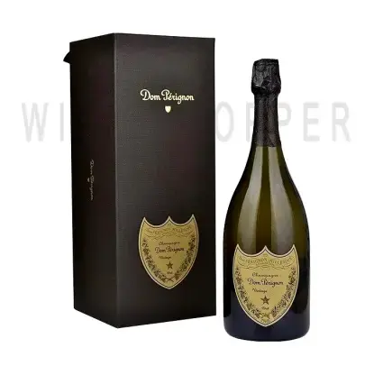 Шампанское Dom Perignon wooden box 2005 6 л